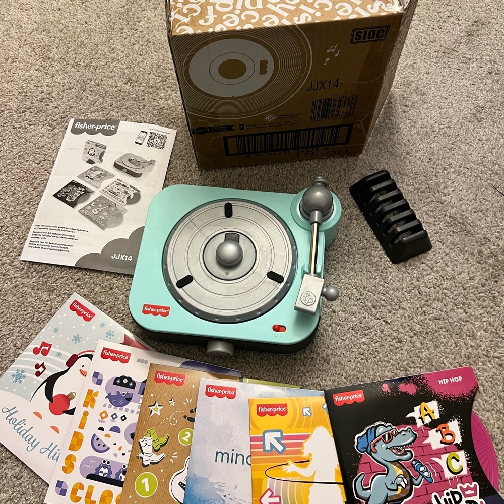 Fisher-Price Musical Turntable record player BNEW